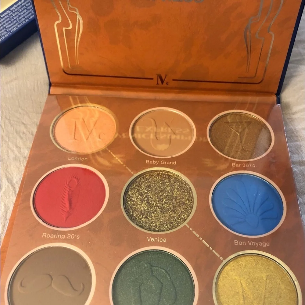 Nomad from Ipsy 9 eyeshadow palette.